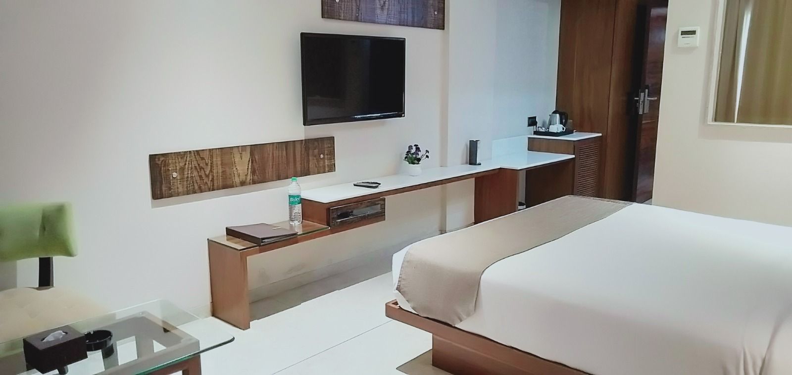 RS Exclusive Stay & Fine Dine, Akola Family Club Room 4