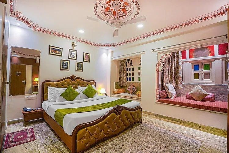 Royal Super Deluxe Room