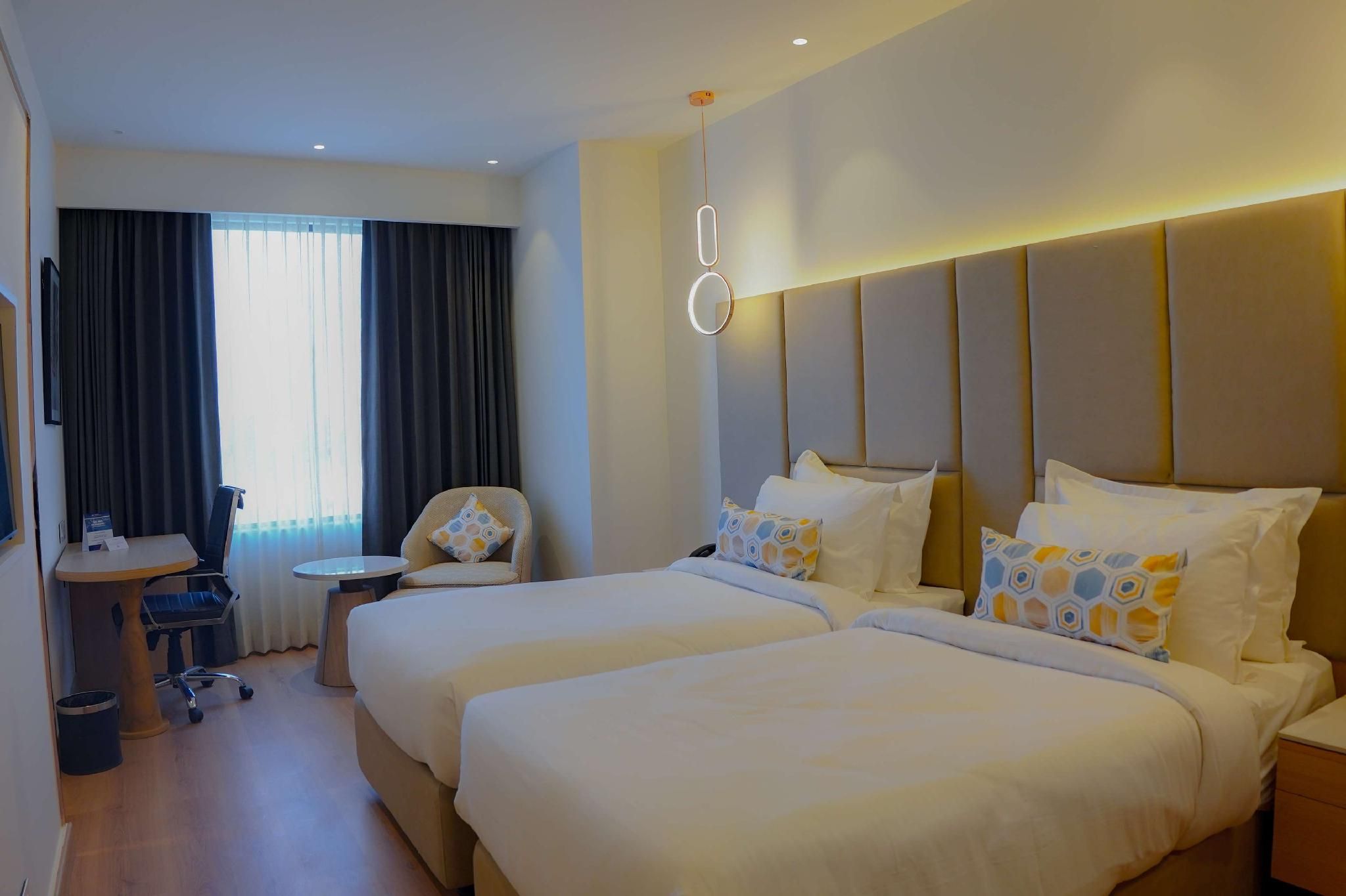 Best Western AH1 Amritsar 2 Single Beds,Non Smoking,Superior Room,Flat Screen TV,Mini Bar,In-Room Safe,Coffee And Tea Maker 2