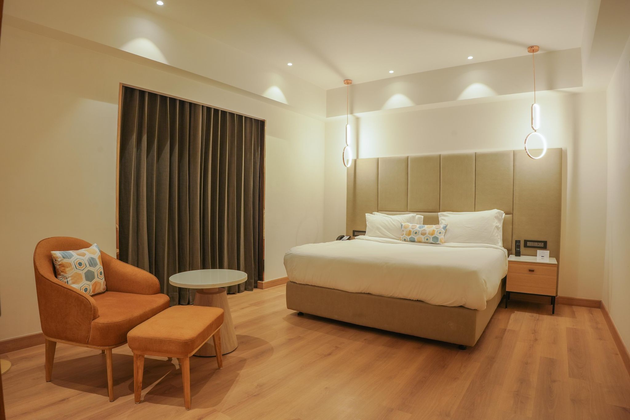 Superior King Room