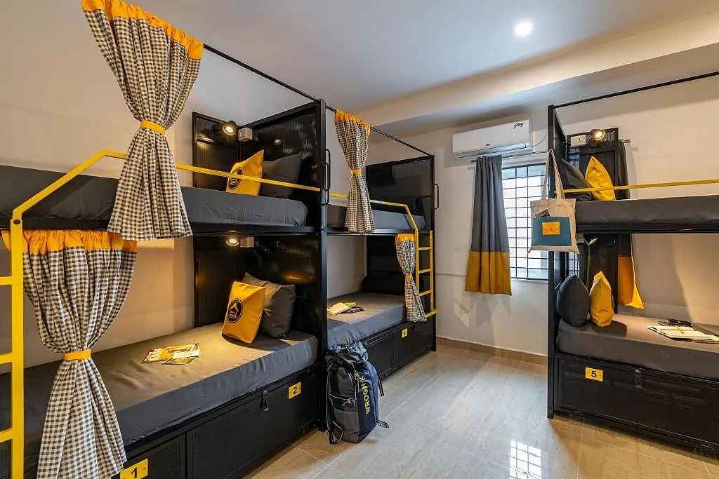 Bed in 6 Bed Mixed Dormitory