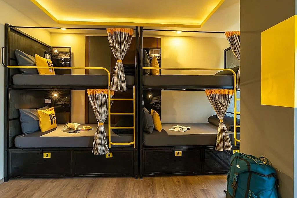 Bed in 6 Bed Mixed Dormitory