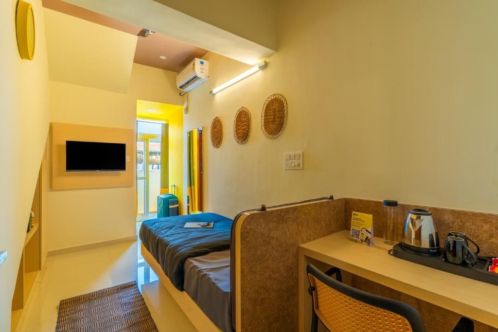 Standard Single Room with balcony