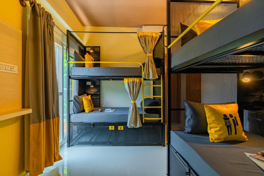 Bed in 4 Bed Female Dormitory with Balcony