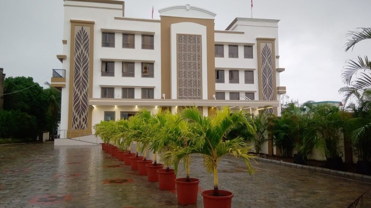 Hotel Pushpak Convention