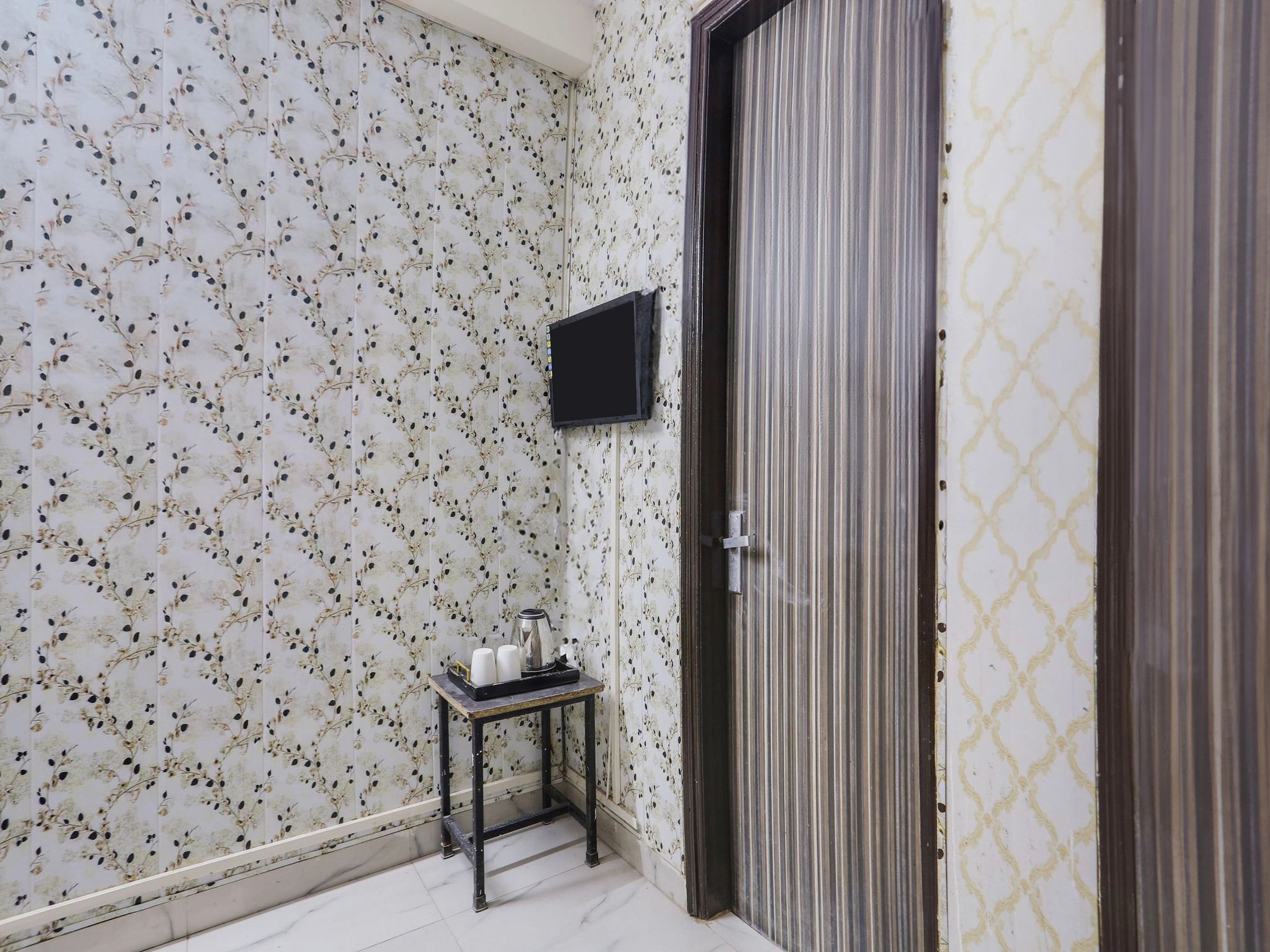 Hotel O Chhatarpur Formerly Royal Galaxy Classic 16