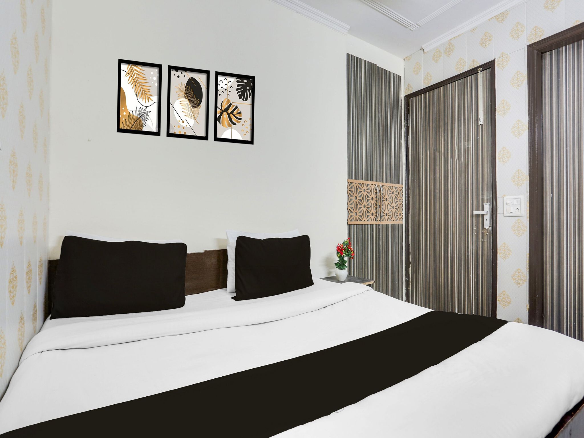 Hotel O Chhatarpur Formerly Royal Galaxy Classic 3