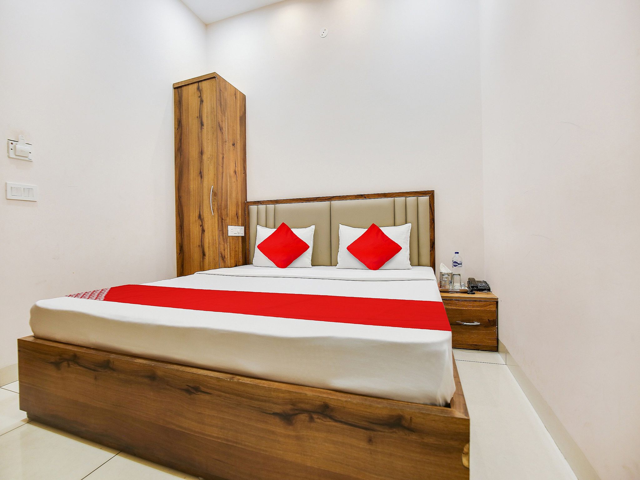 Super Collection O City Center Ludhiana Formerly MMC Inn Classic 3