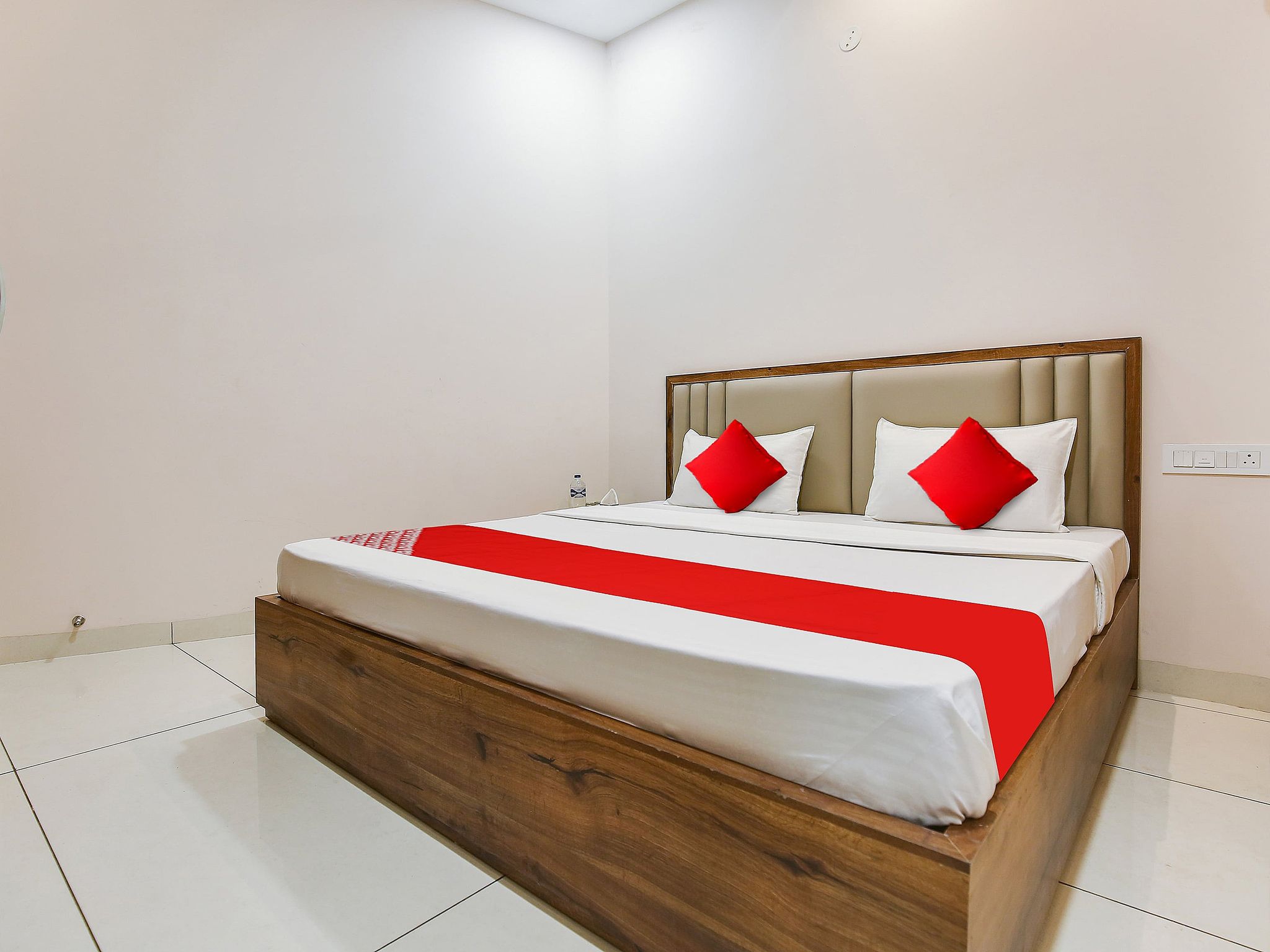 Super Collection O City Center Ludhiana Formerly MMC Inn Classic 2