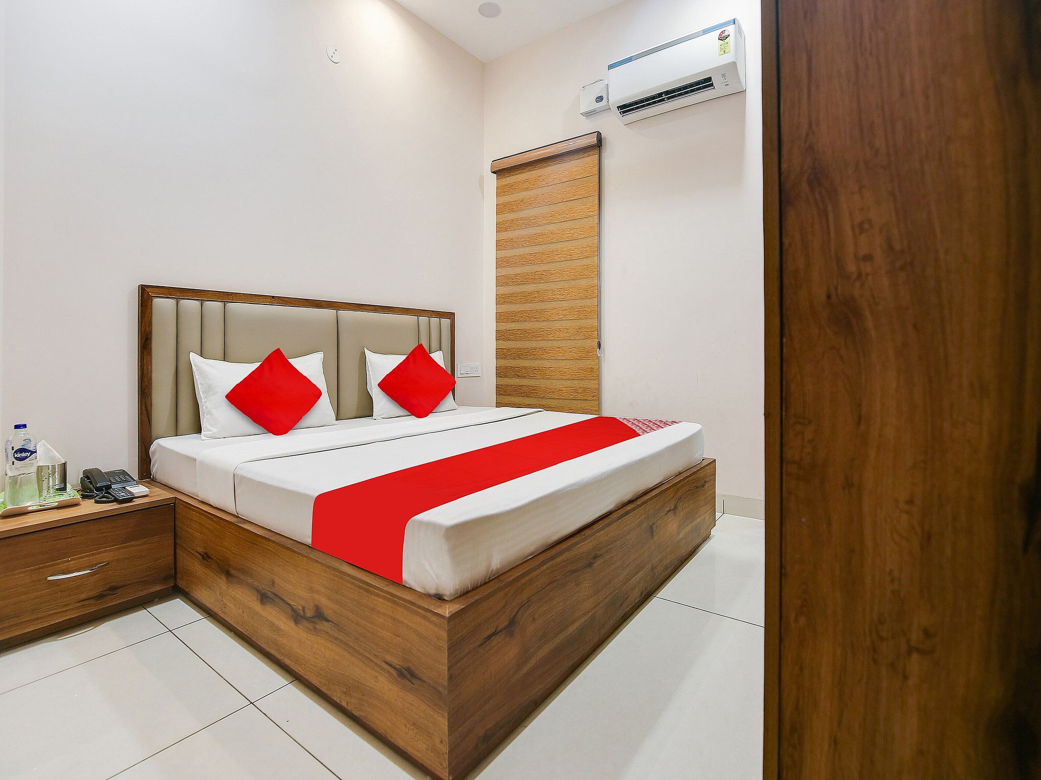 Super Collection O City Center Ludhiana Formerly MMC Inn Classic 5