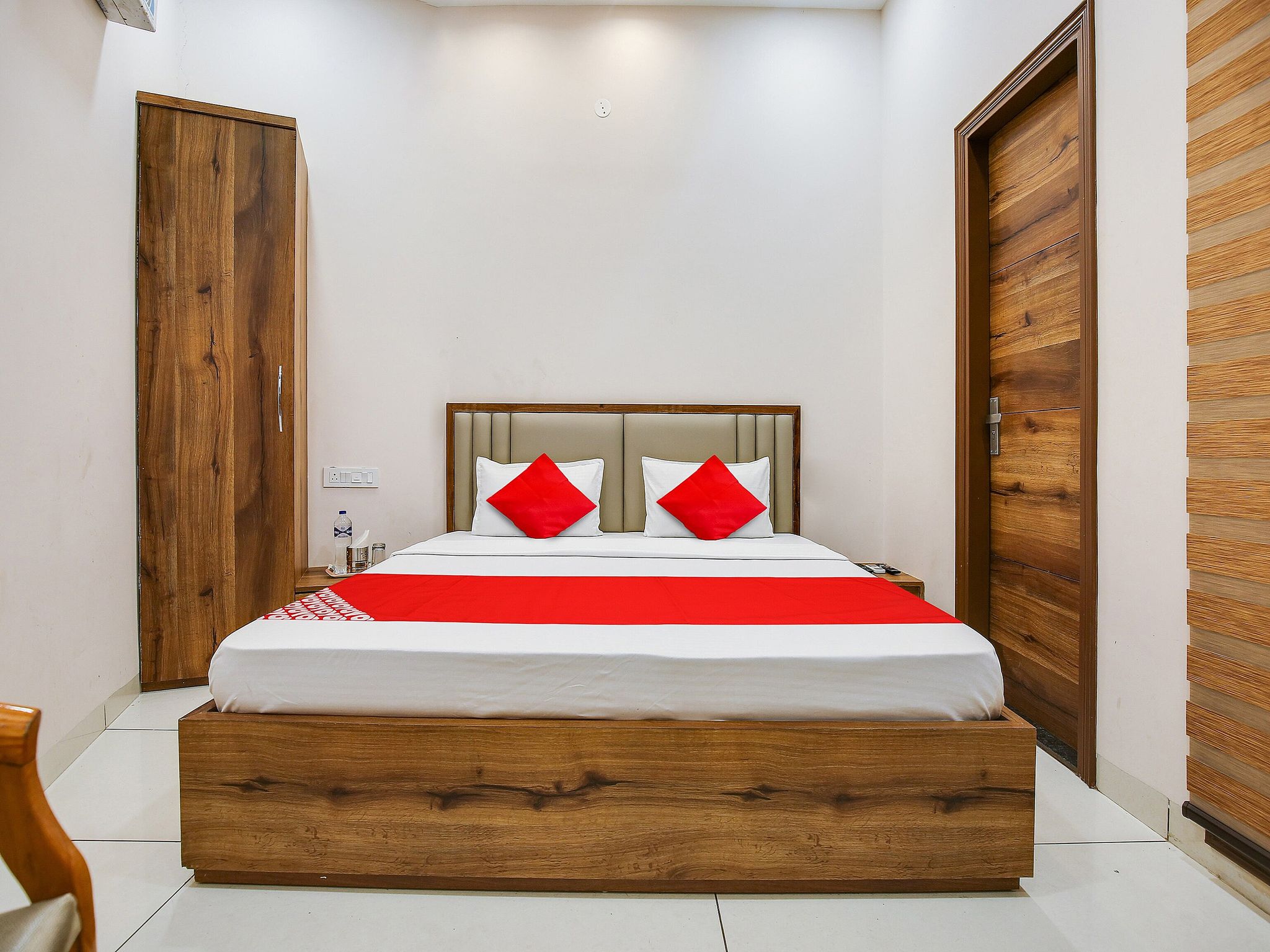 Super Collection O City Center Ludhiana Formerly MMC Inn Classic 4