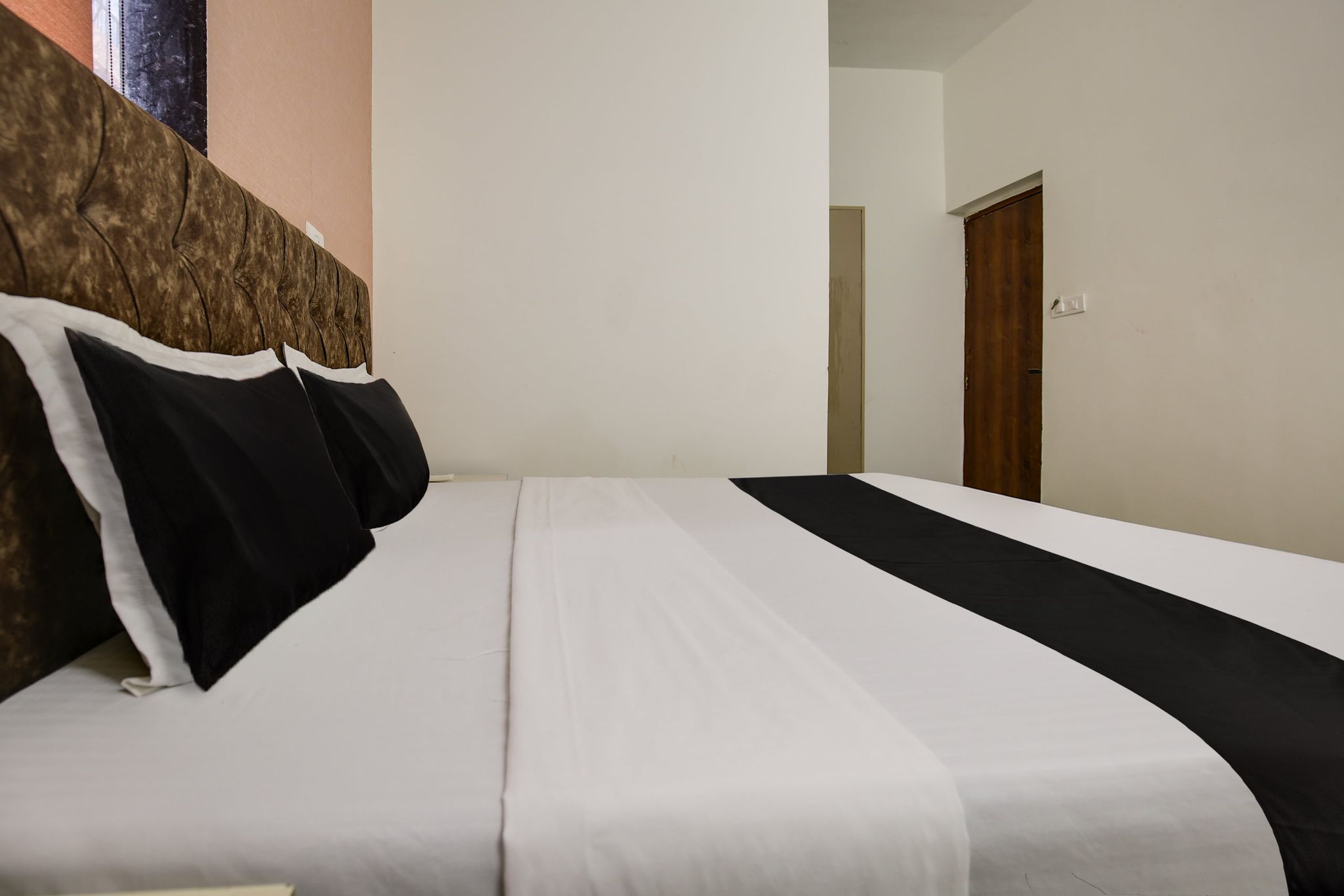 Hotel O by OYO Prince Classic 6