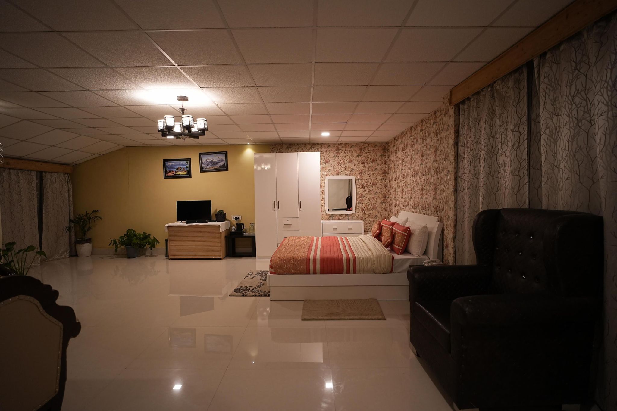 Mount Queens Hill Resort & Spa Deluxe Room Hill View 3