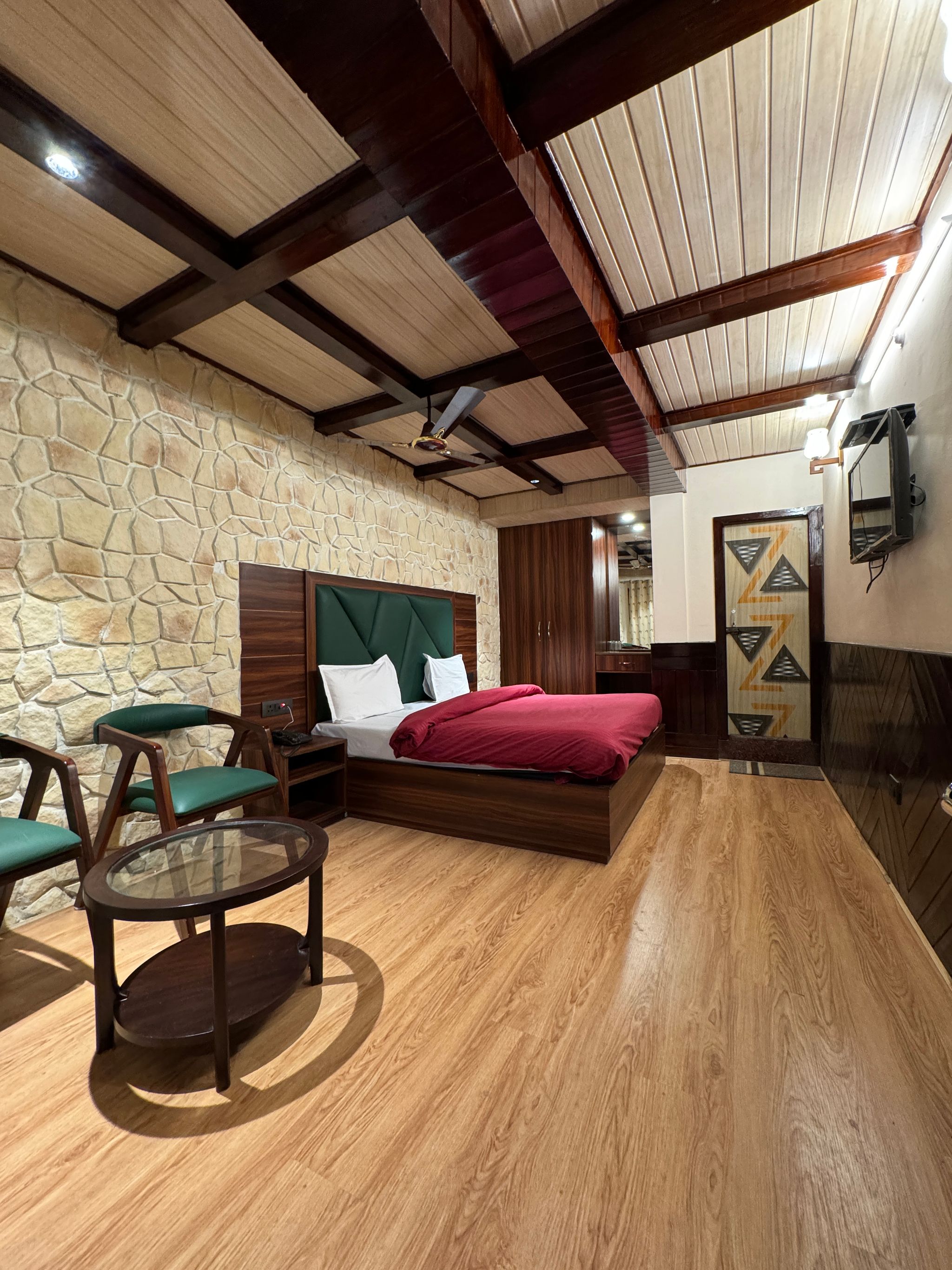 Premium Room(1st Floor) - Double bed room