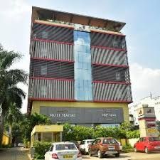 Hi 5 Hotel And Experience