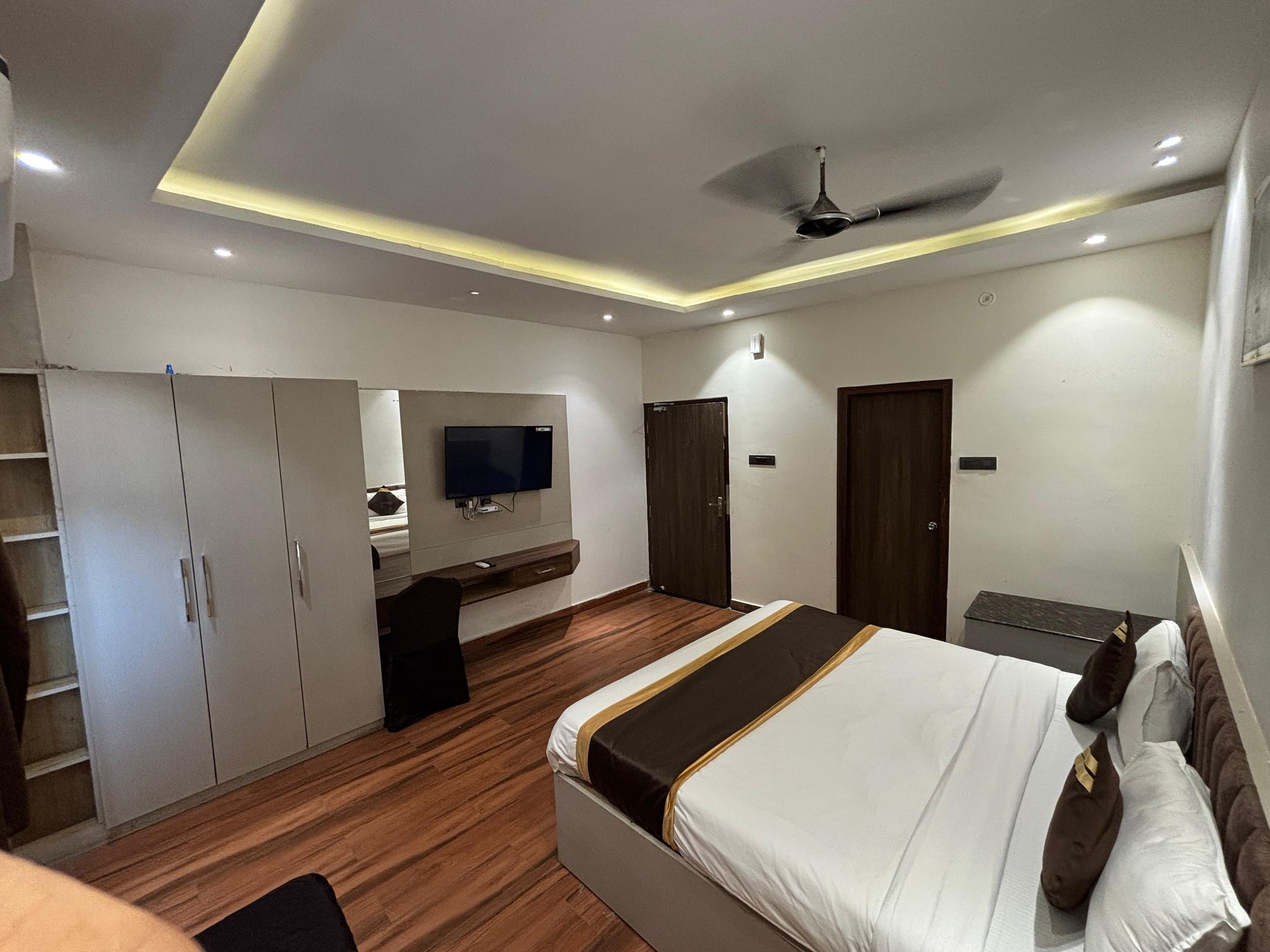 Hotel Citrus Deluxe Room 5