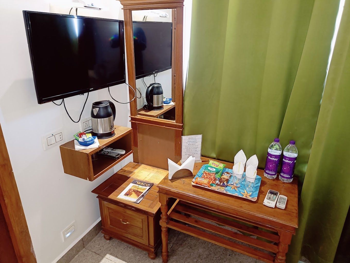 Le Holiday Inn Heritage Double Room 5