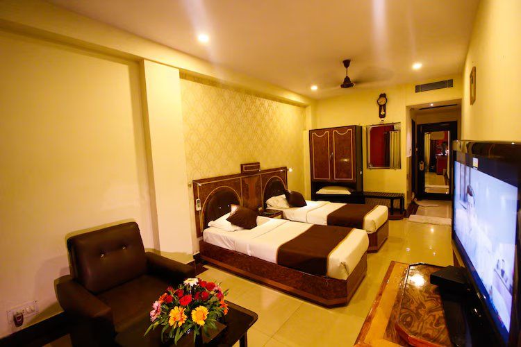 Executive Class Room