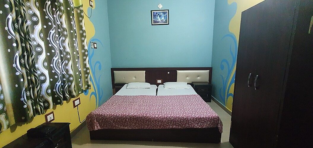 Sunshine Resort  Standard Room 2