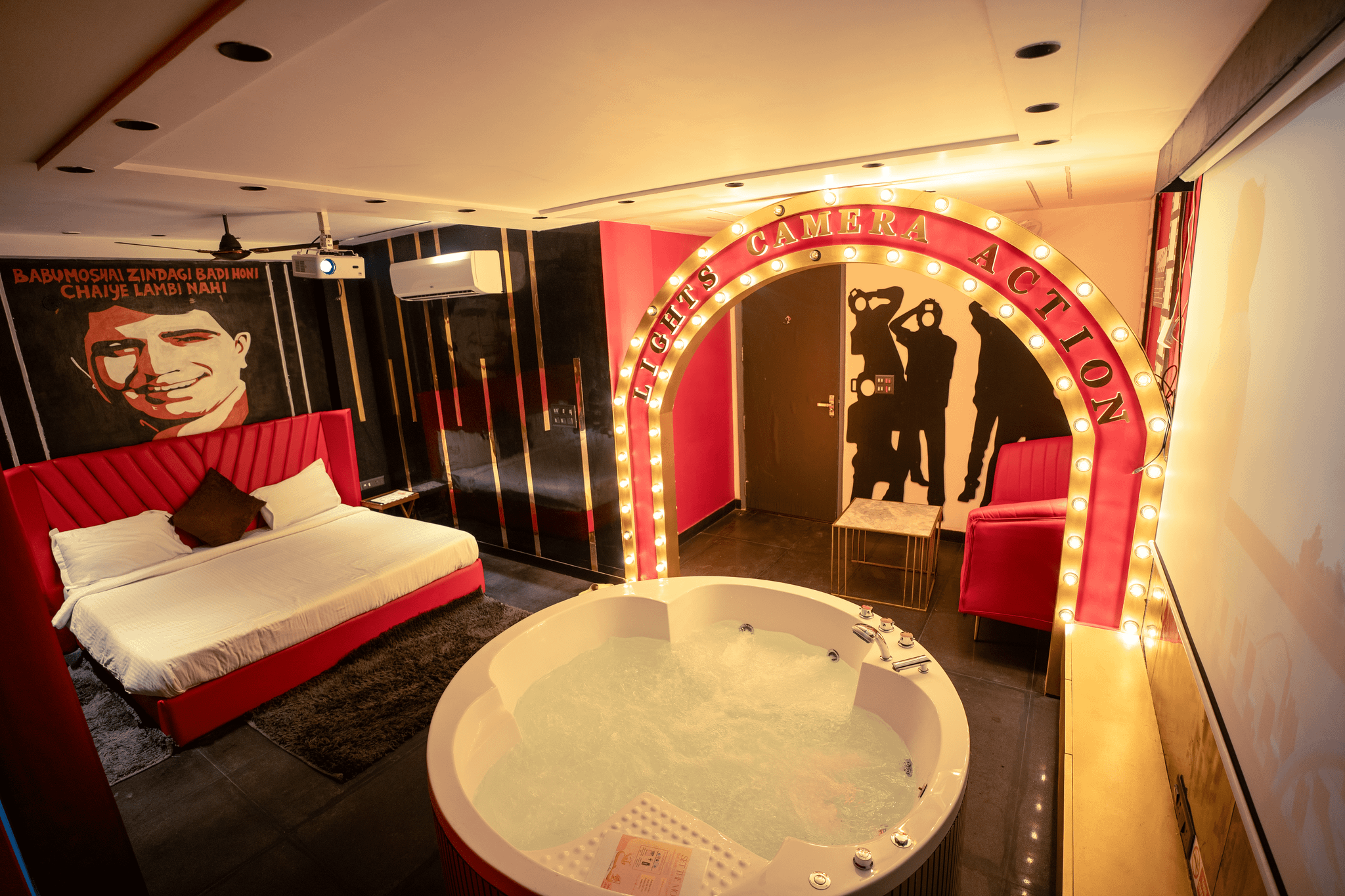 Mumbai Bollywood Suite with Jacuzzi