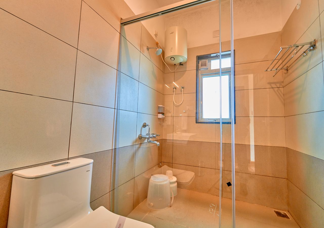 Aj Gable Clouds Homestay by Voye Homes Bamboo Suite Room 11