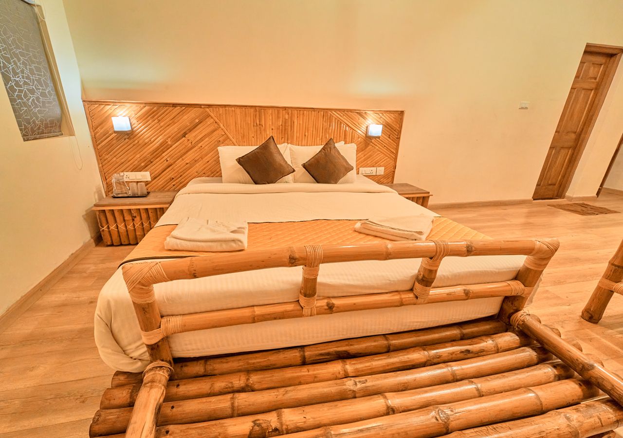 Aj Gable Clouds Homestay by Voye Homes Bamboo Suite Room 4