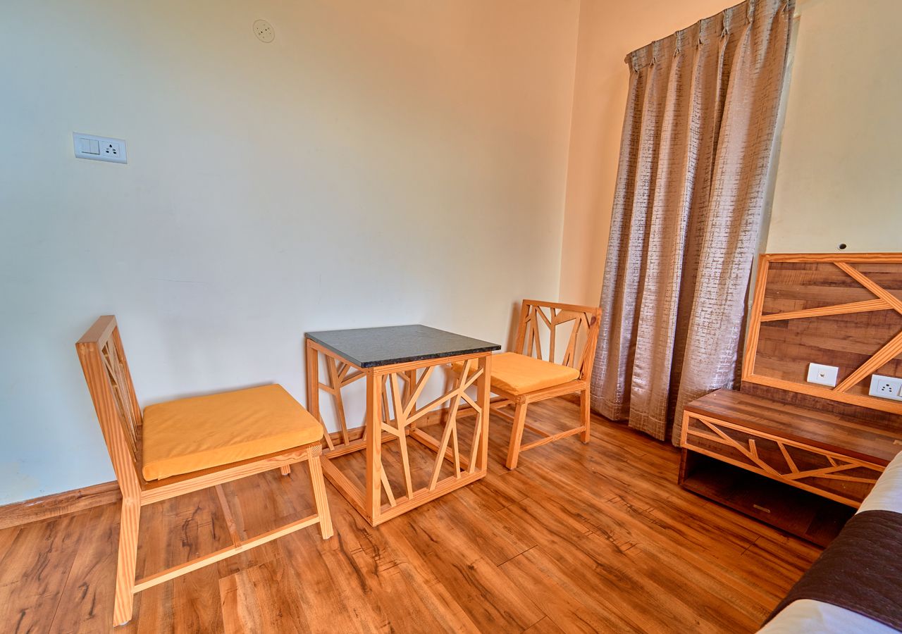 Aj Gable Clouds Homestay by Voye Homes Tea Tree Room 12