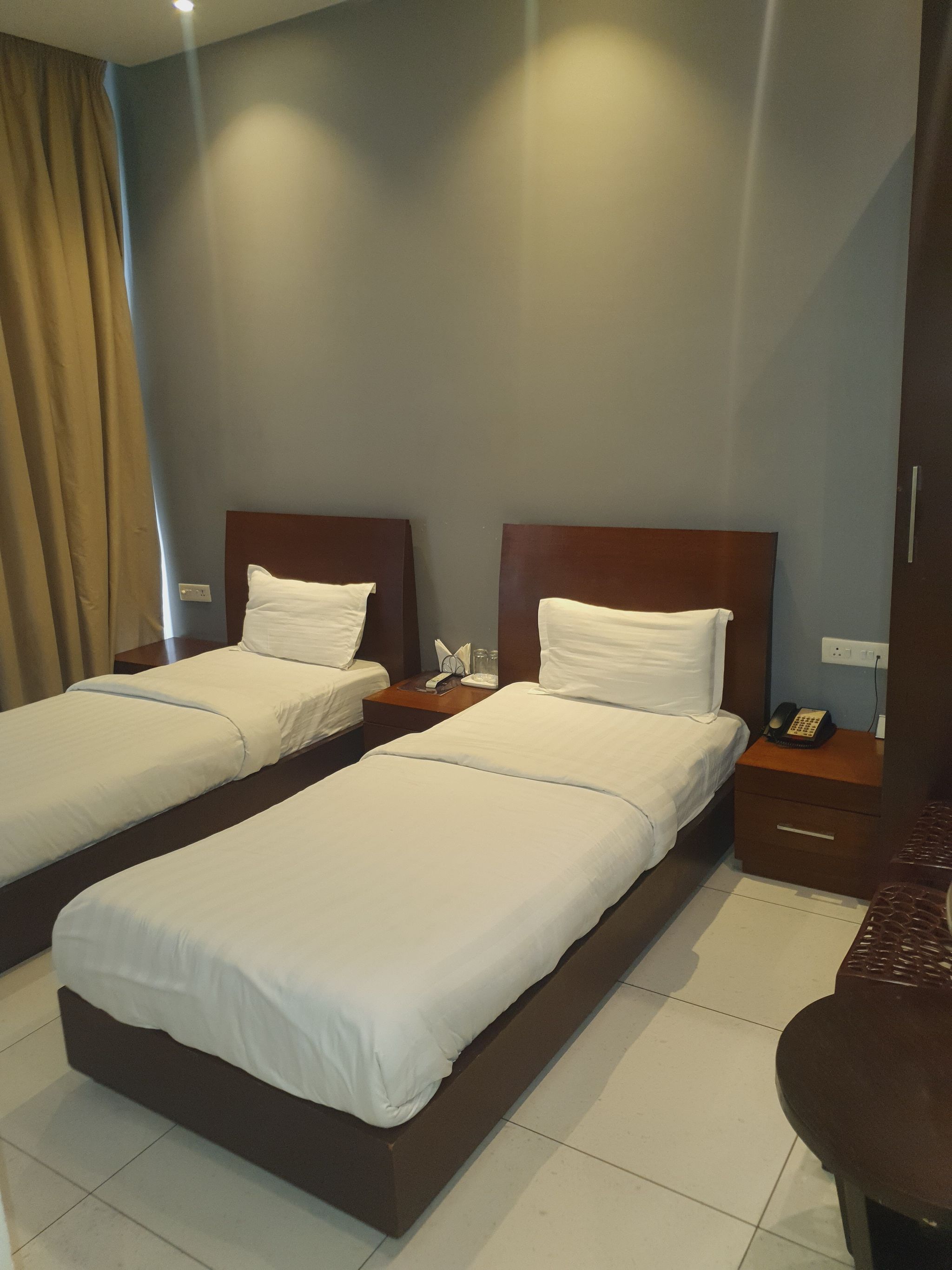 Hotel Grand Solitaire Semi Deluxe 4