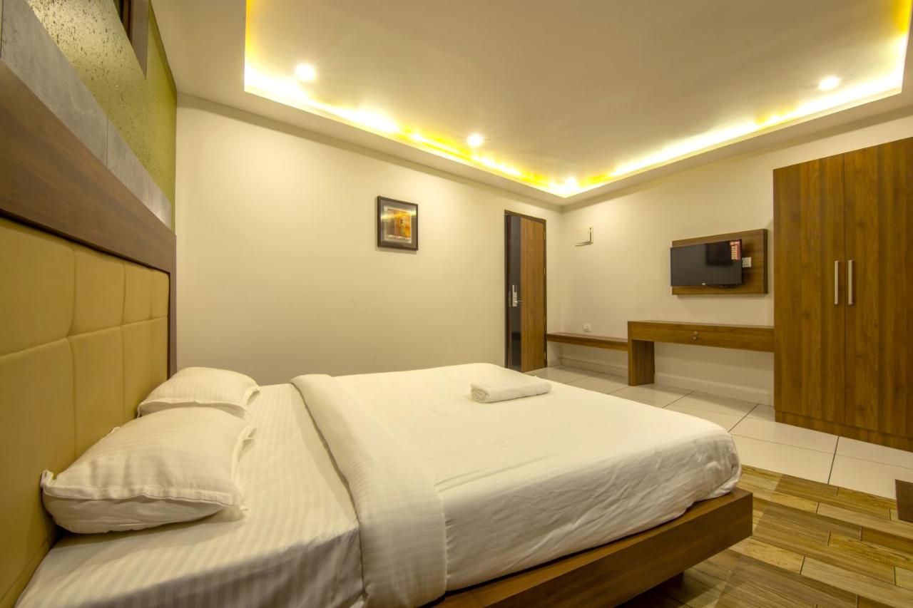 Oaks Residency Standard AC Room 2