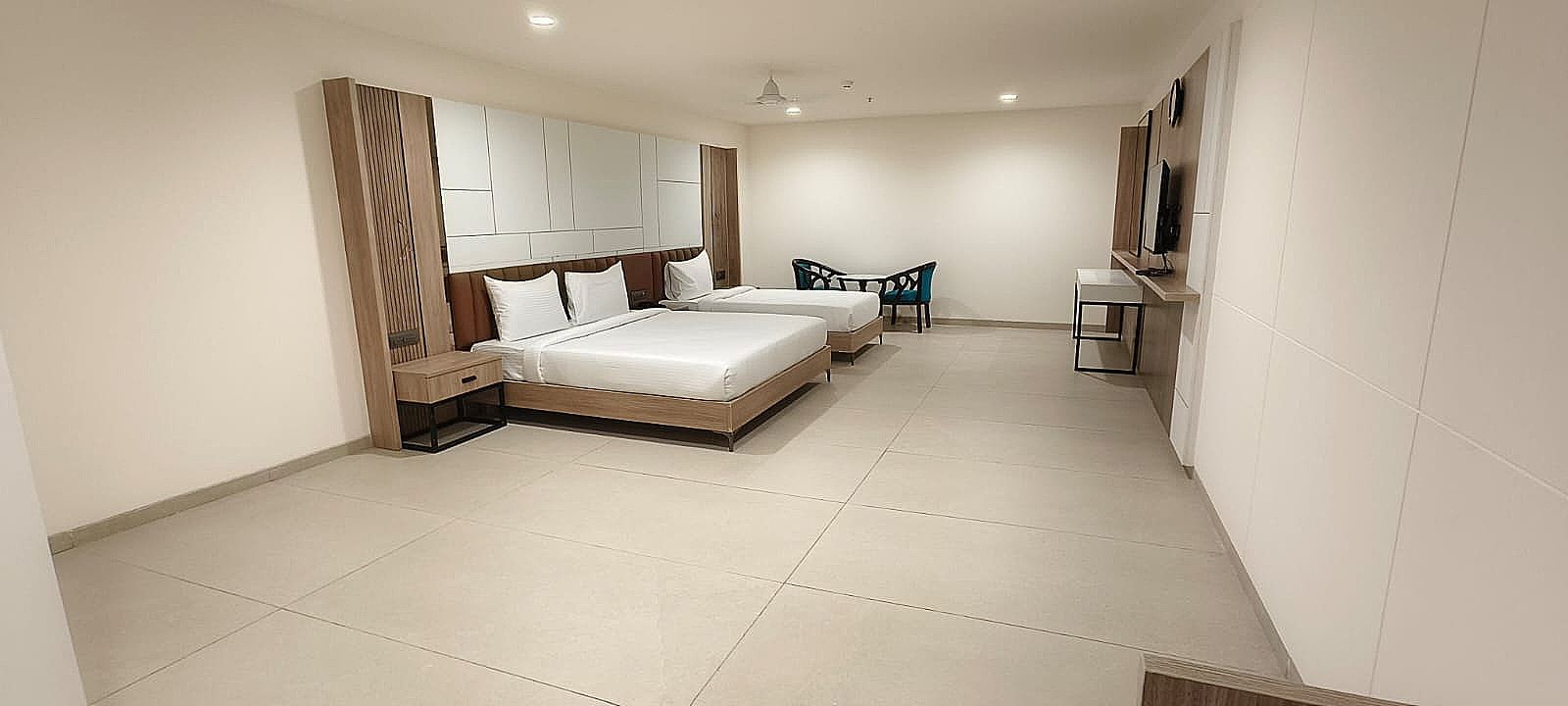 Hotel Shubham Prestige Kandlakoya Executive  Room 7