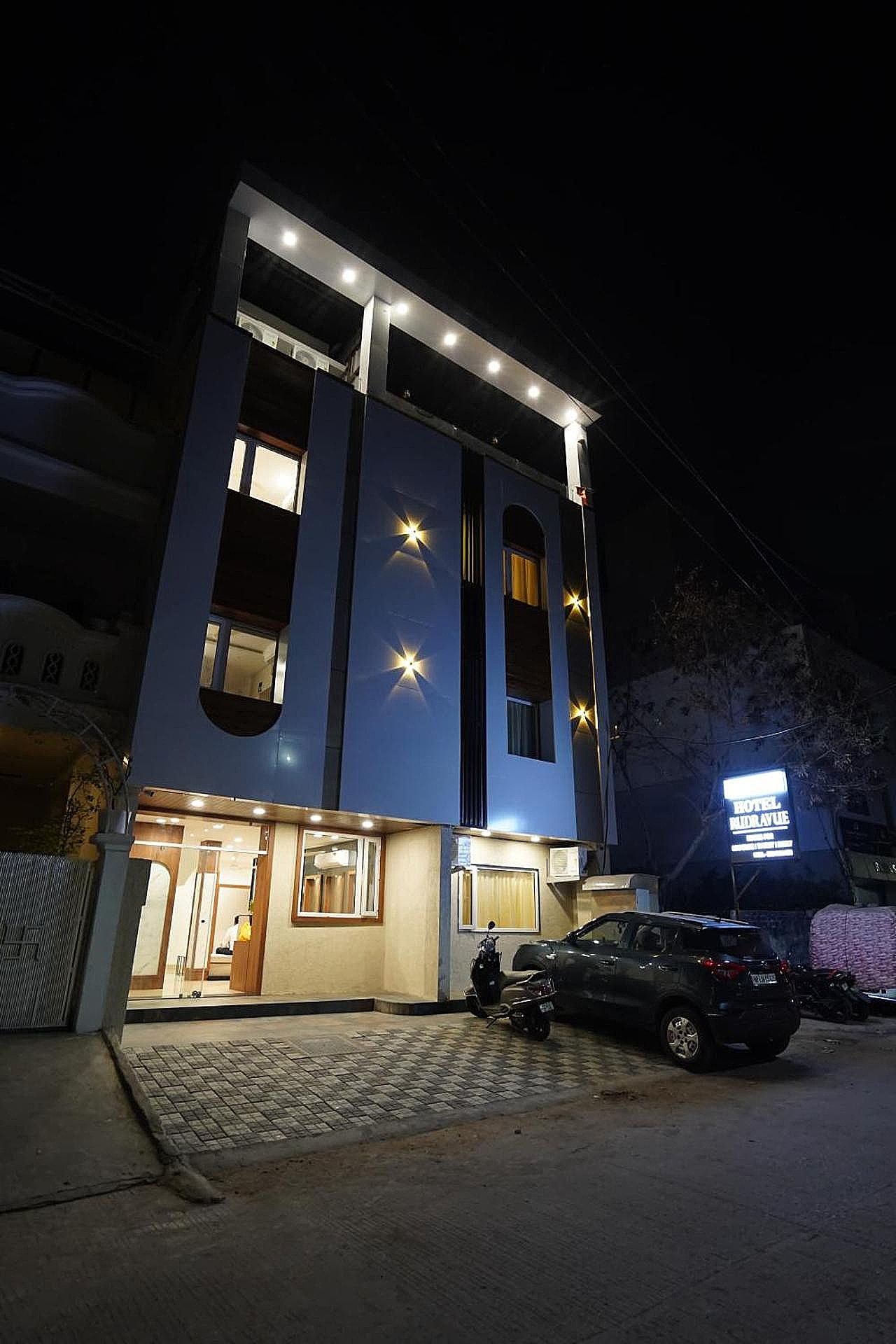Hotel Rudravue