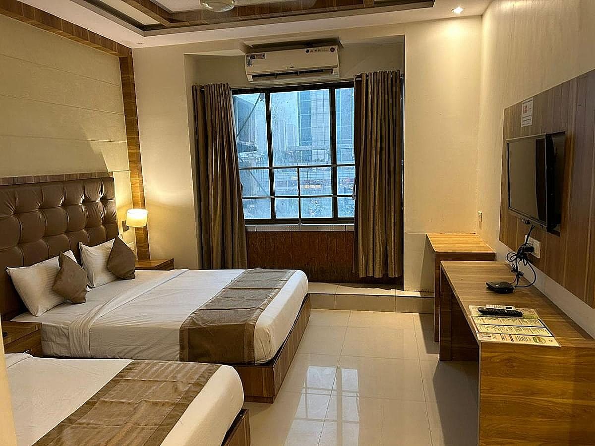 Deluxe Triple Room