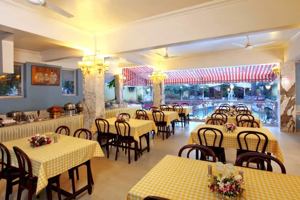 Food & Dining