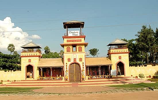 undefined Dhola-ri-Dhani