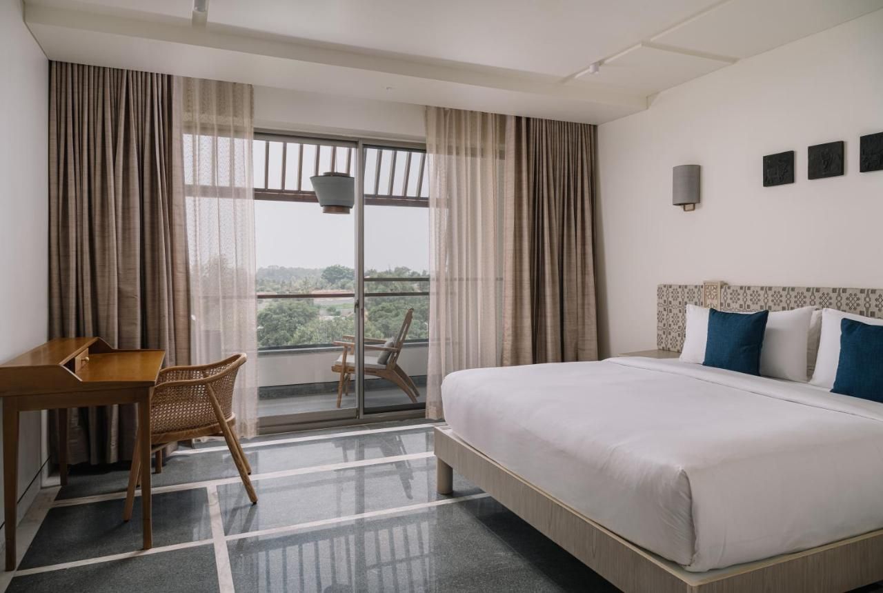ORO The Estates, Nandi Hills Superior Double Room 2