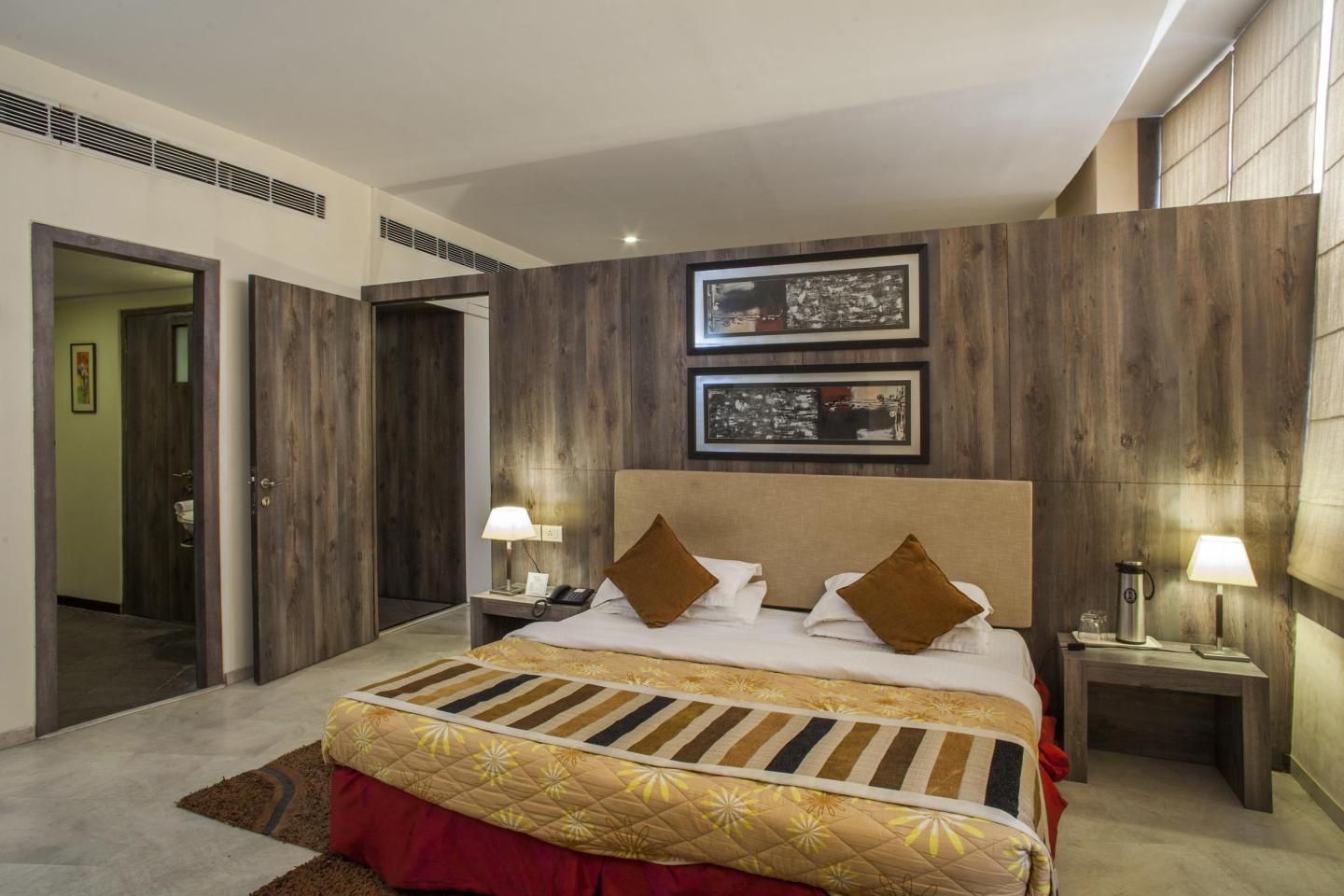 Deluxe Suite