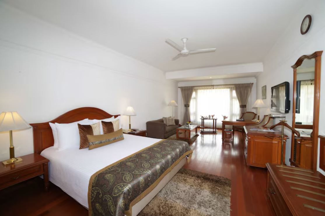 Executive Room