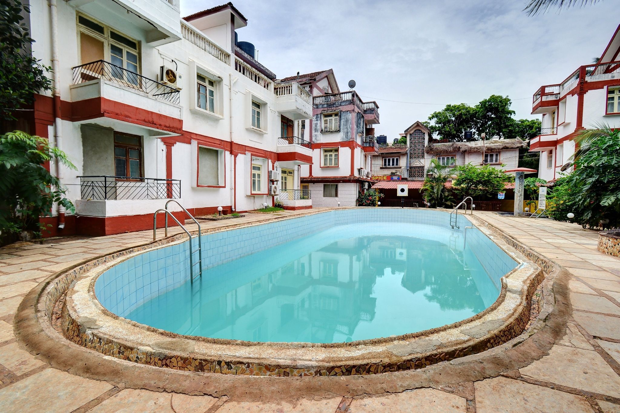 undefined Atlanta Beach Resort 5