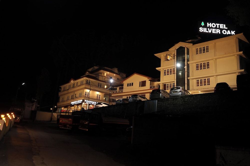 undefined Hotel Silver Oak 8