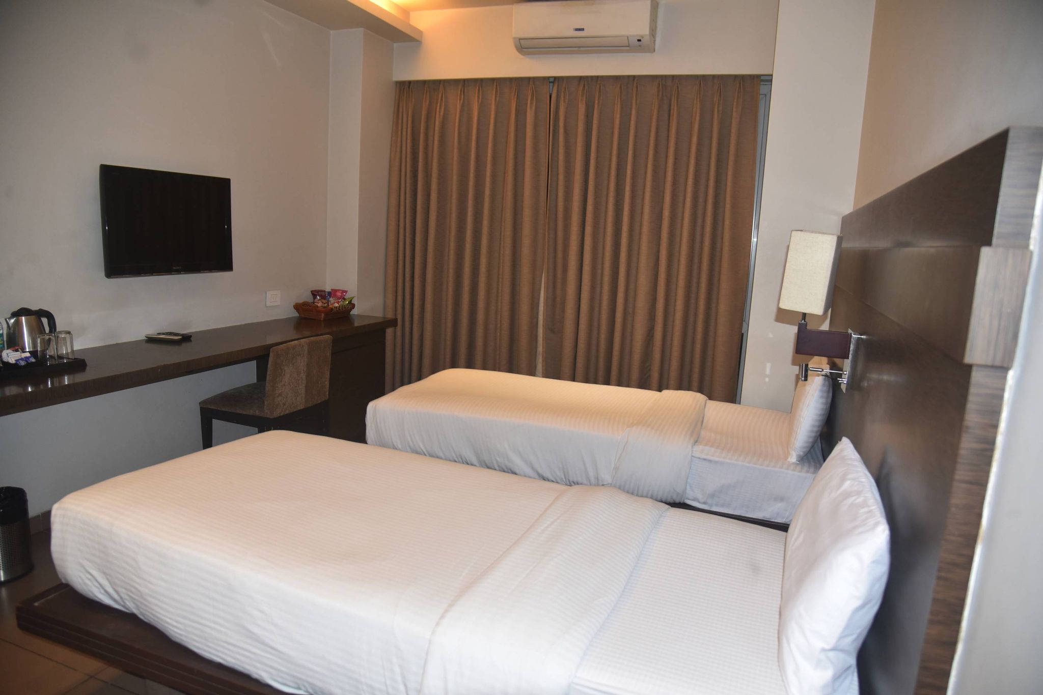 The Manor Corporate Room 3