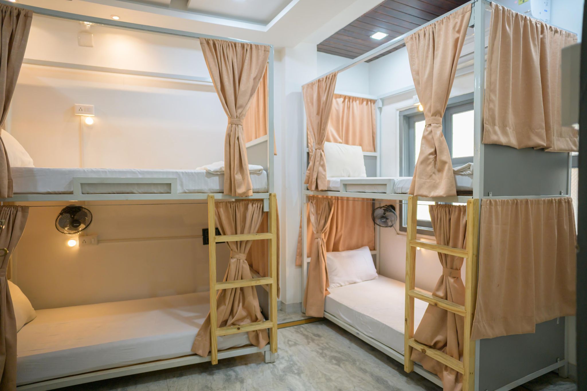 6 Bed Mixed Non AC Dormitory