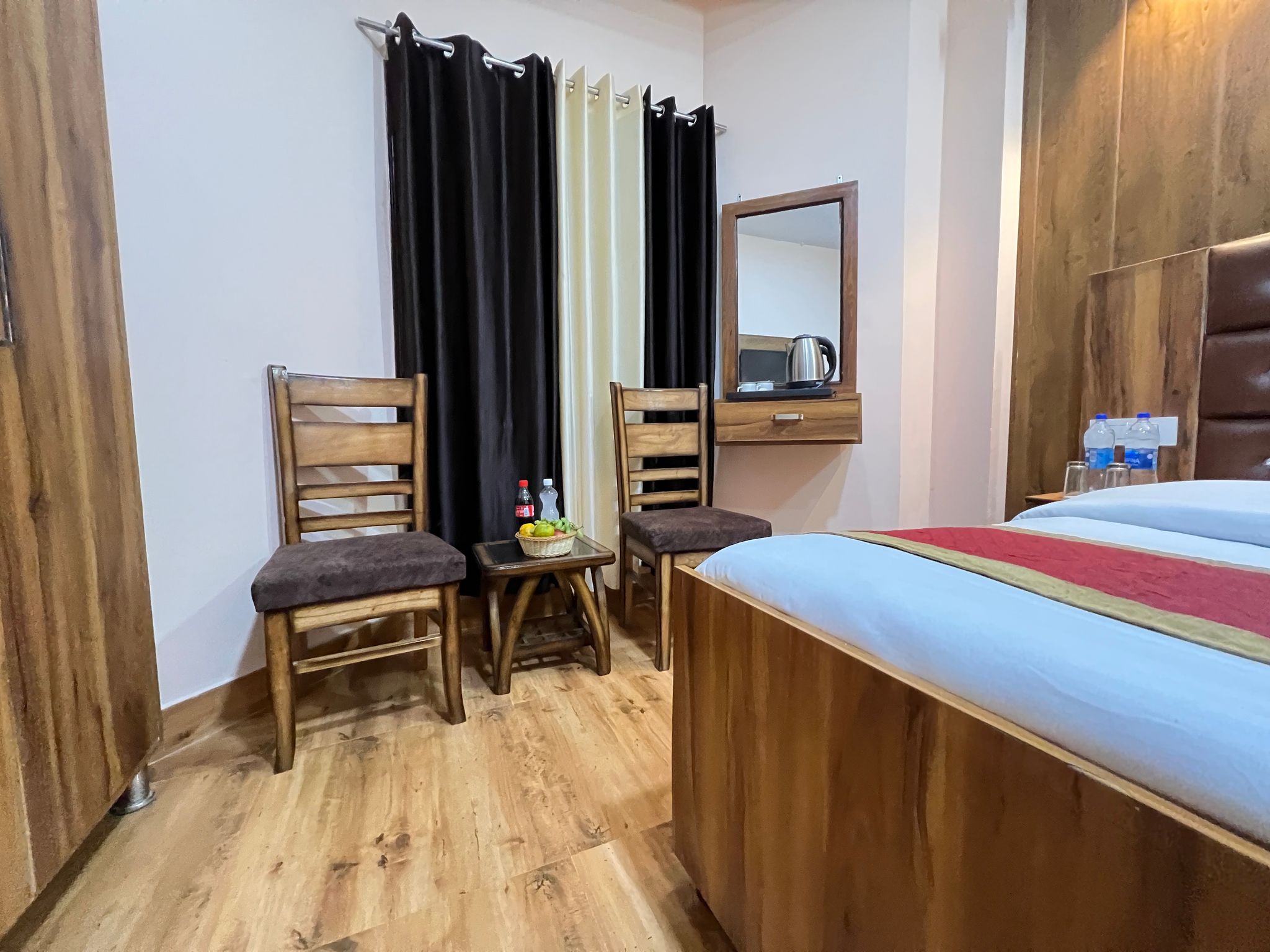 Hotel Canadian Cottages Deluxe Room Without Balcony non View 9