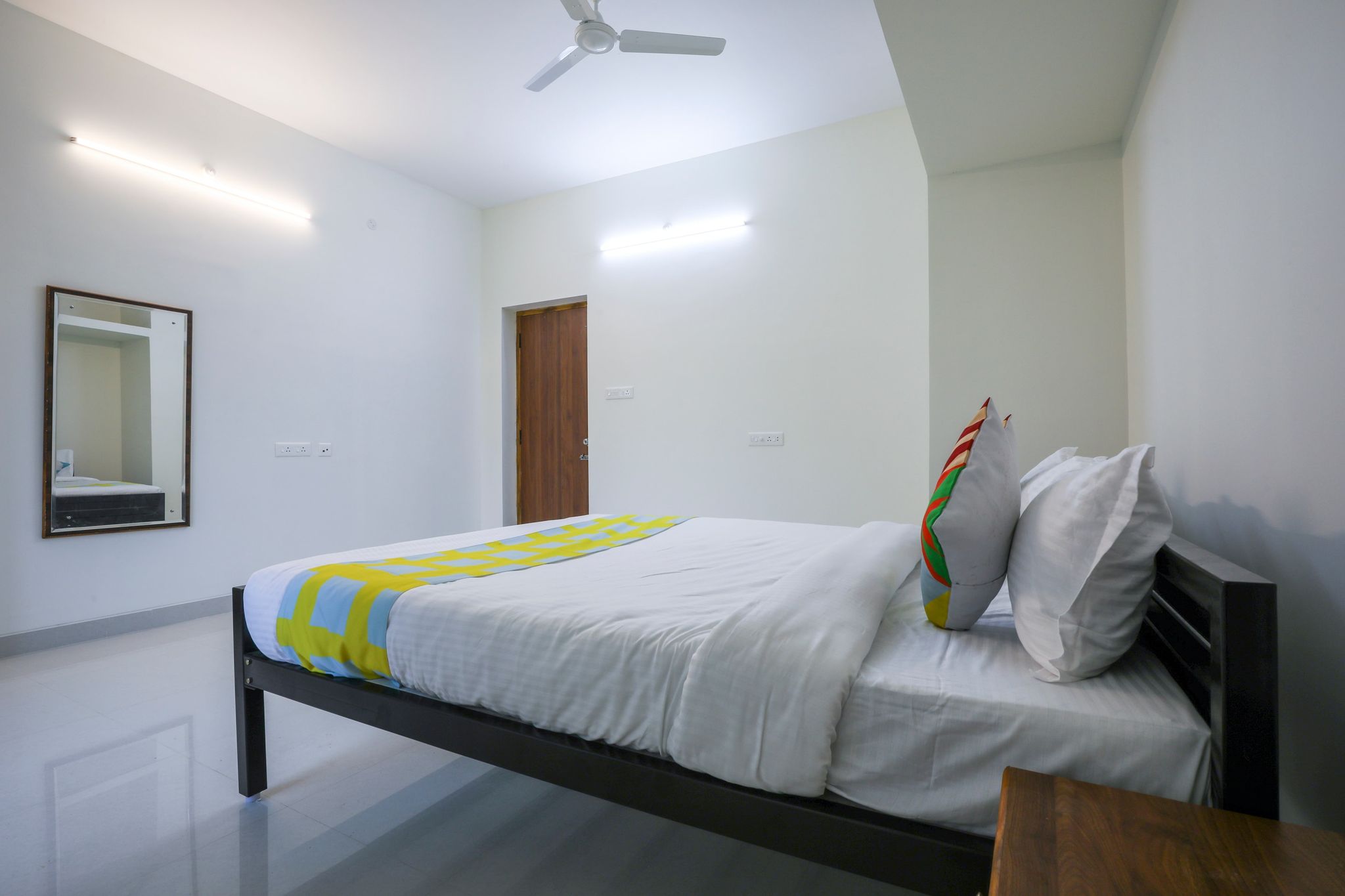 Hotel O LBA Grand Residency Classic 10