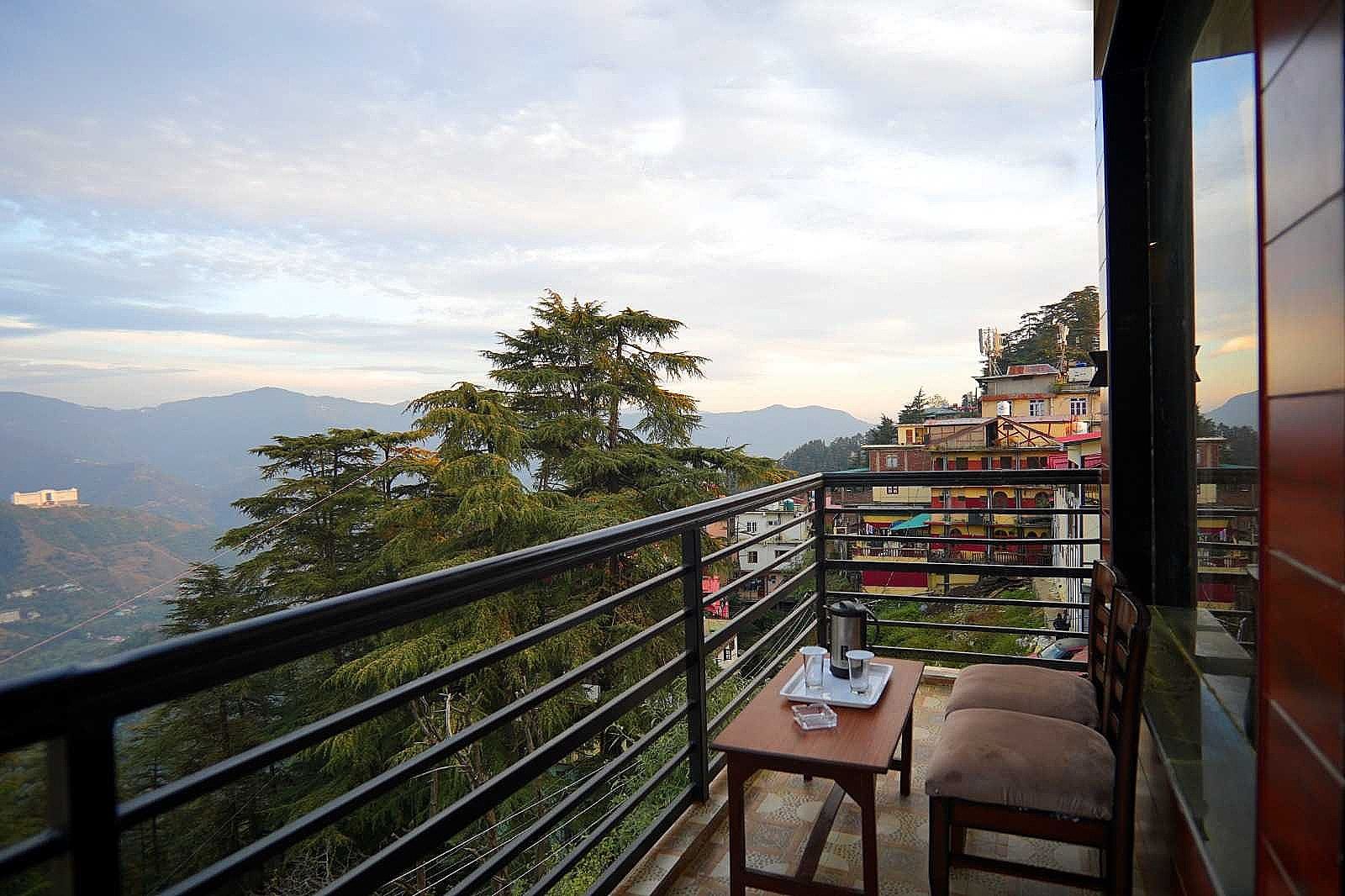 Hotel O Lords Villa