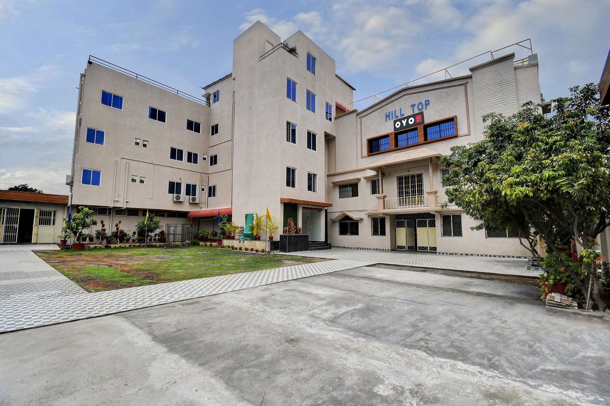 Townhouse Hill View Road Bariatu Formerly Hotel Hill Top