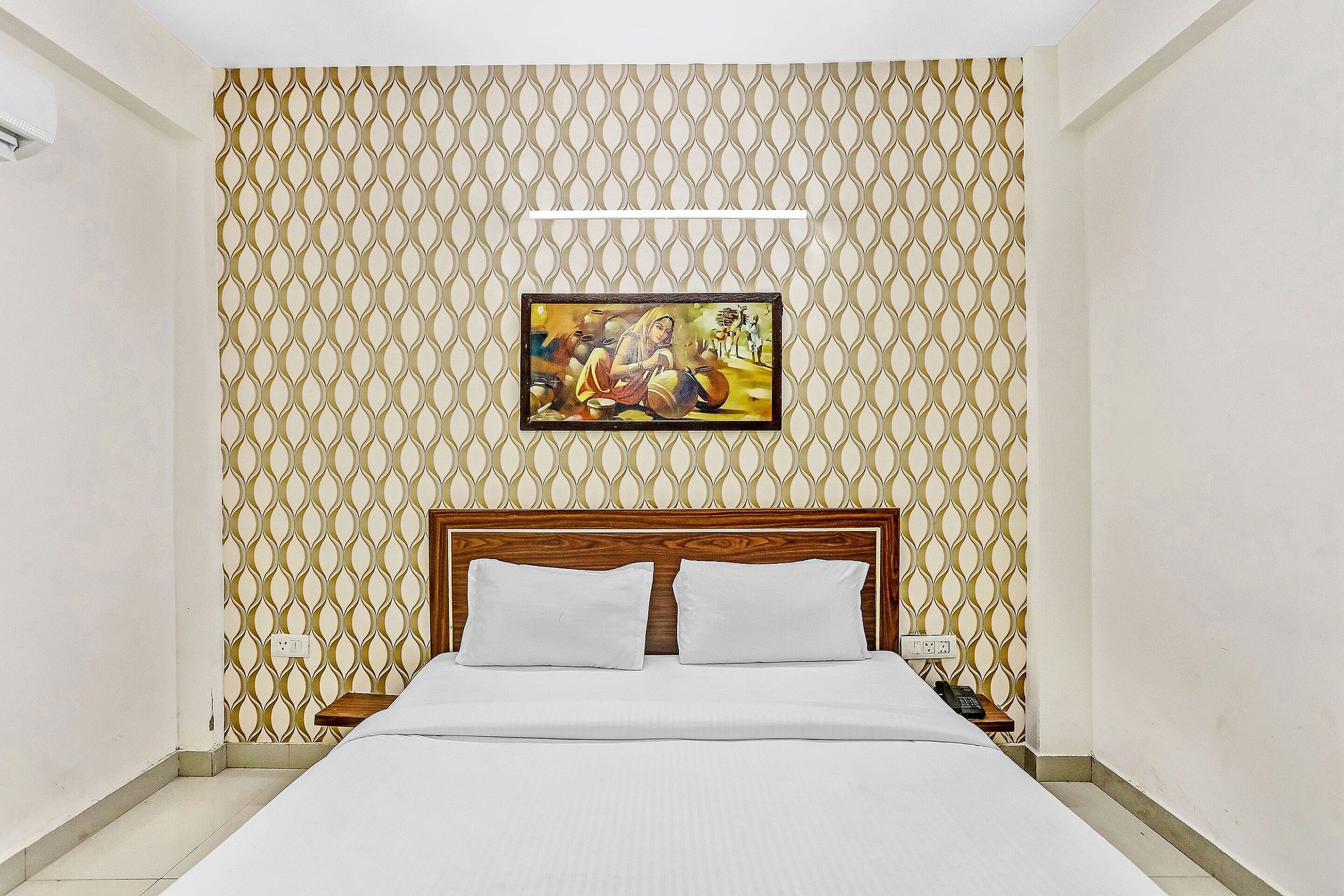 Hotel Aditya Residency sector 66 Noida Classic 8