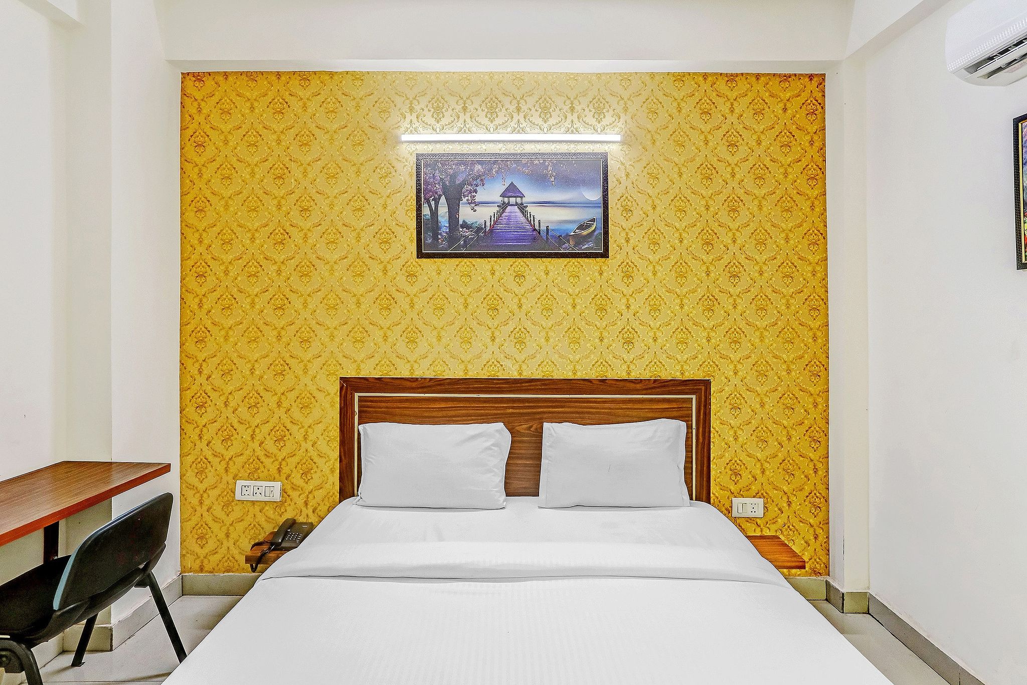 Hotel Aditya Residency sector 66 Noida Classic 26