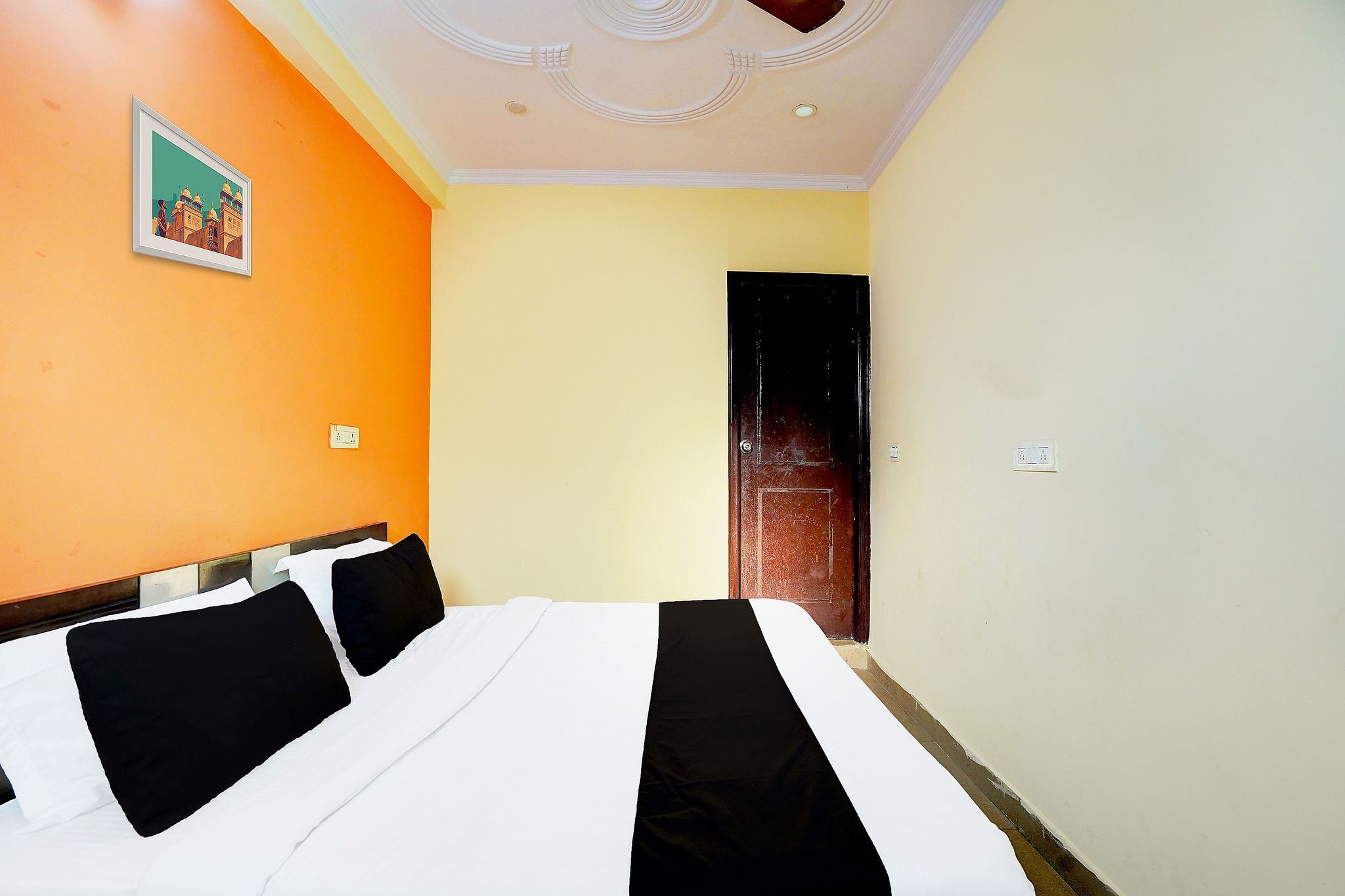 Hotel O The Stay India Classic 5