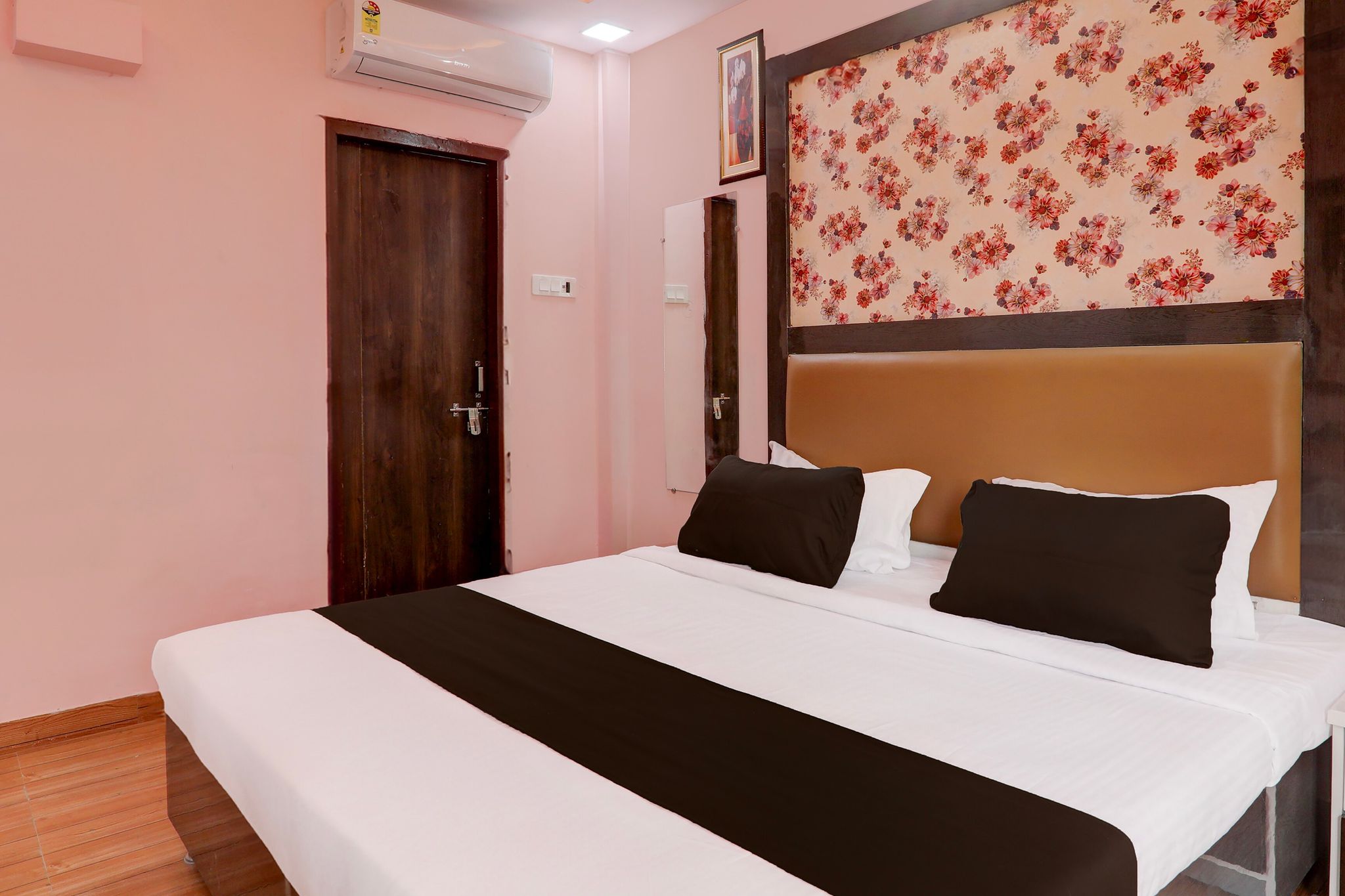 Hotel O BBD Lucknow Formerly 7th Heaven Classic