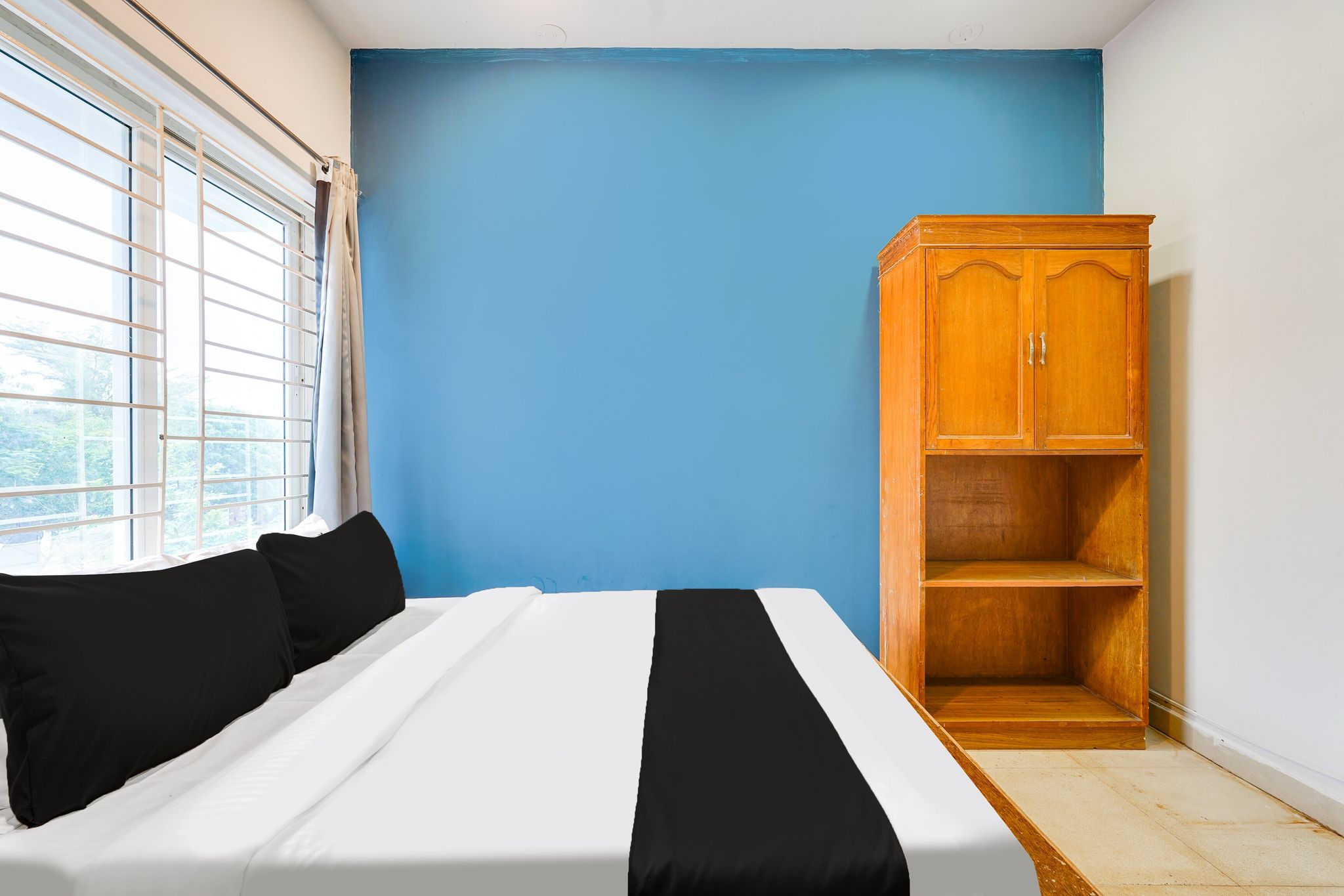Super Hotel O ECR Stays Near Nemmeli Beach Formerly GVS Homes Classic 8